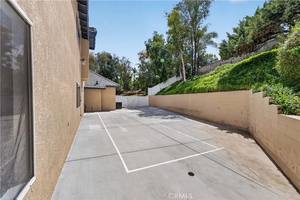 1050 High Knoll, Walnut, CA, 91789