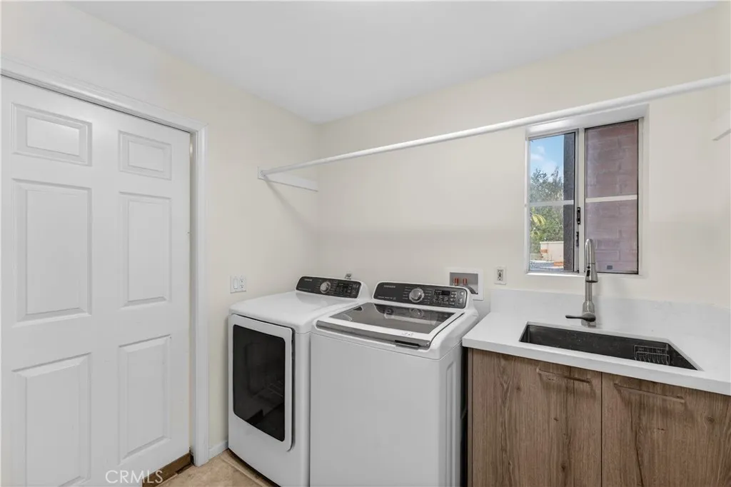 1050 High Knoll, Walnut, CA, 91789