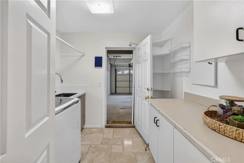 1050 High Knoll, Walnut, CA, 91789