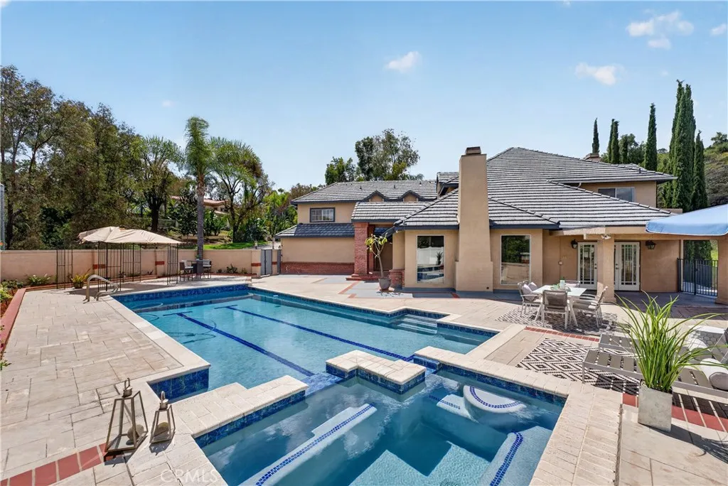 1050 High Knoll, Walnut, CA, 91789