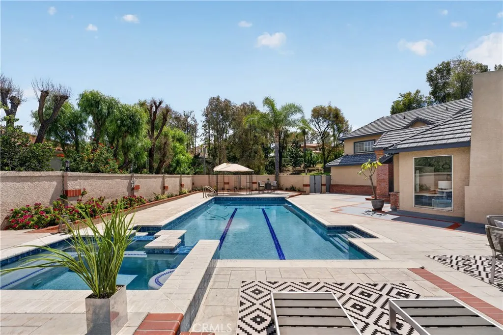 1050 High Knoll, Walnut, CA, 91789