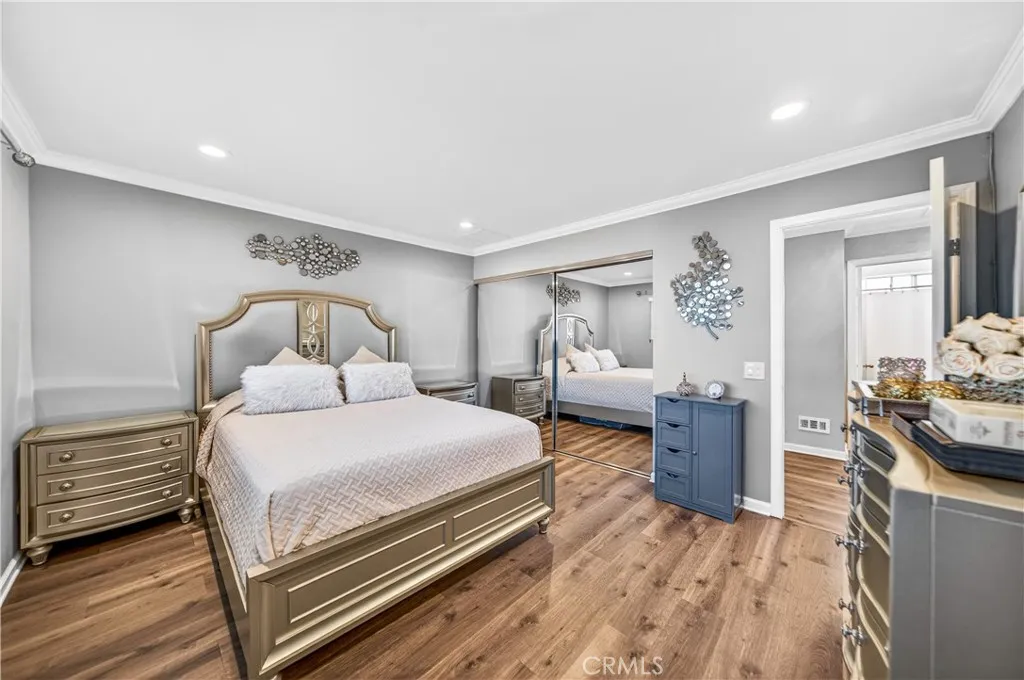 https://cdn.realtyfeed.com/cdn/127/306691487/dedb7928bf9f42decf7b474071ff70f9.webp