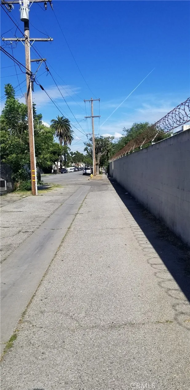 508 W Laurel Street, Compton, CA 90220 - Photo 5 of 5, Compton, CA
