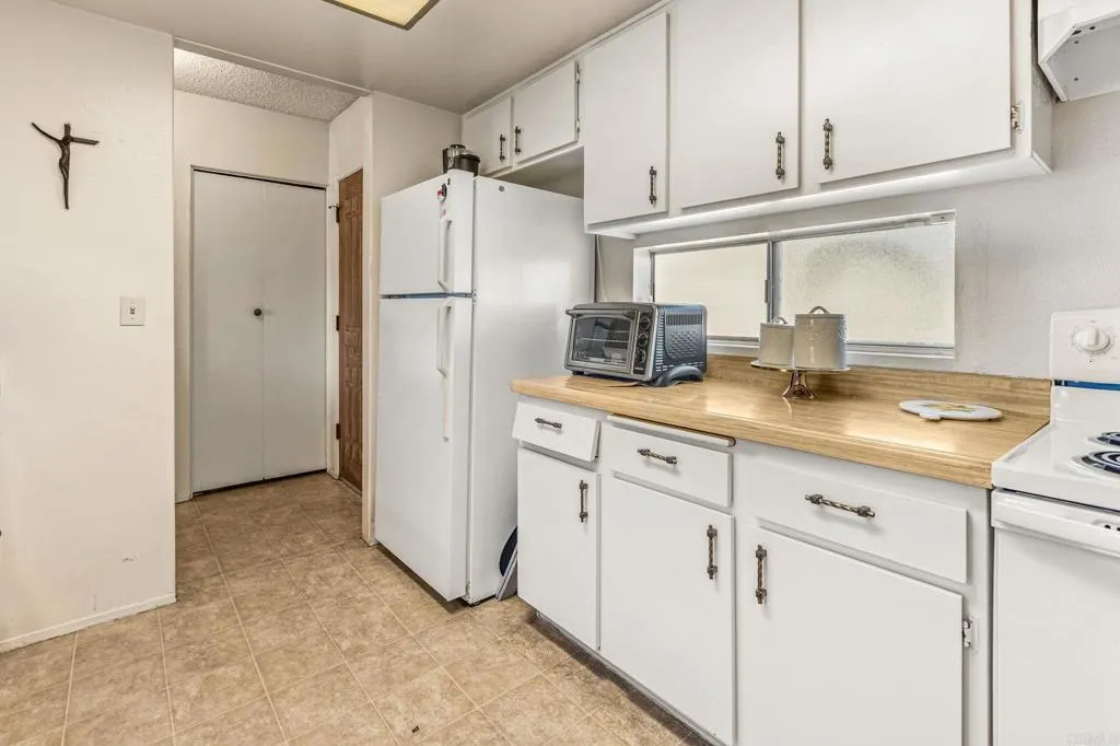 Photo #8: PTP2602794 Listing: Photo #8