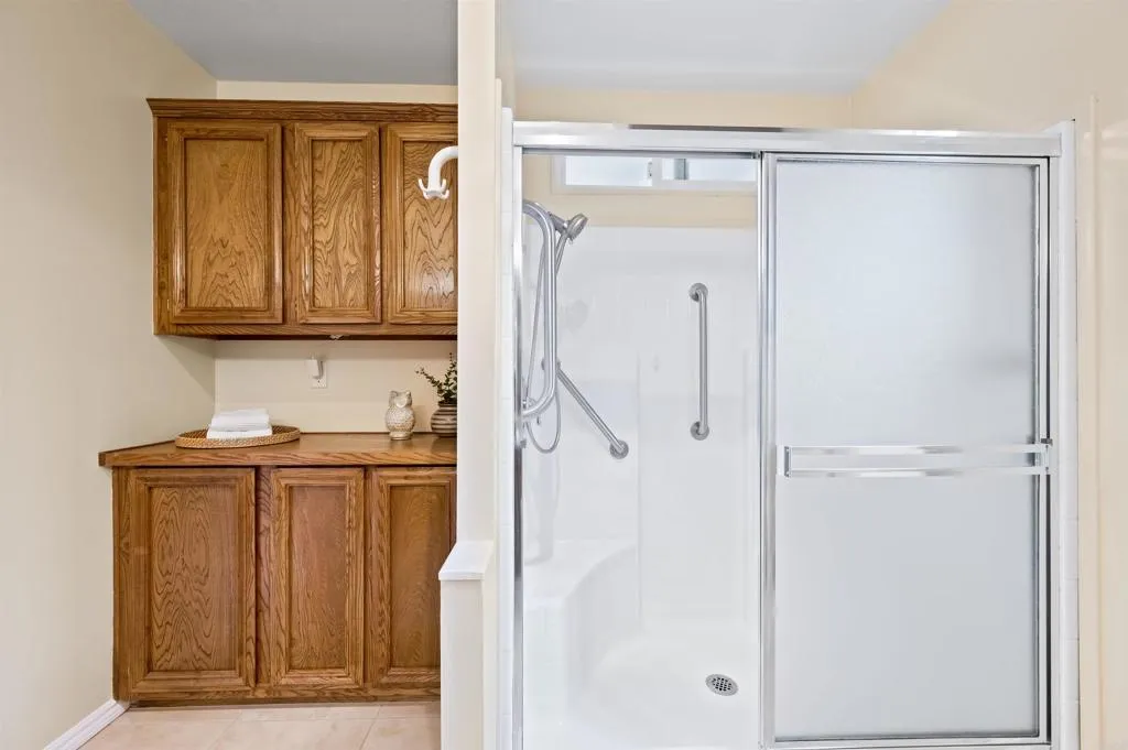 https://cdn.realtyfeed.com/cdn/127/306691663/487ed351a09e891d6e18d305f5d7fa1e.webp