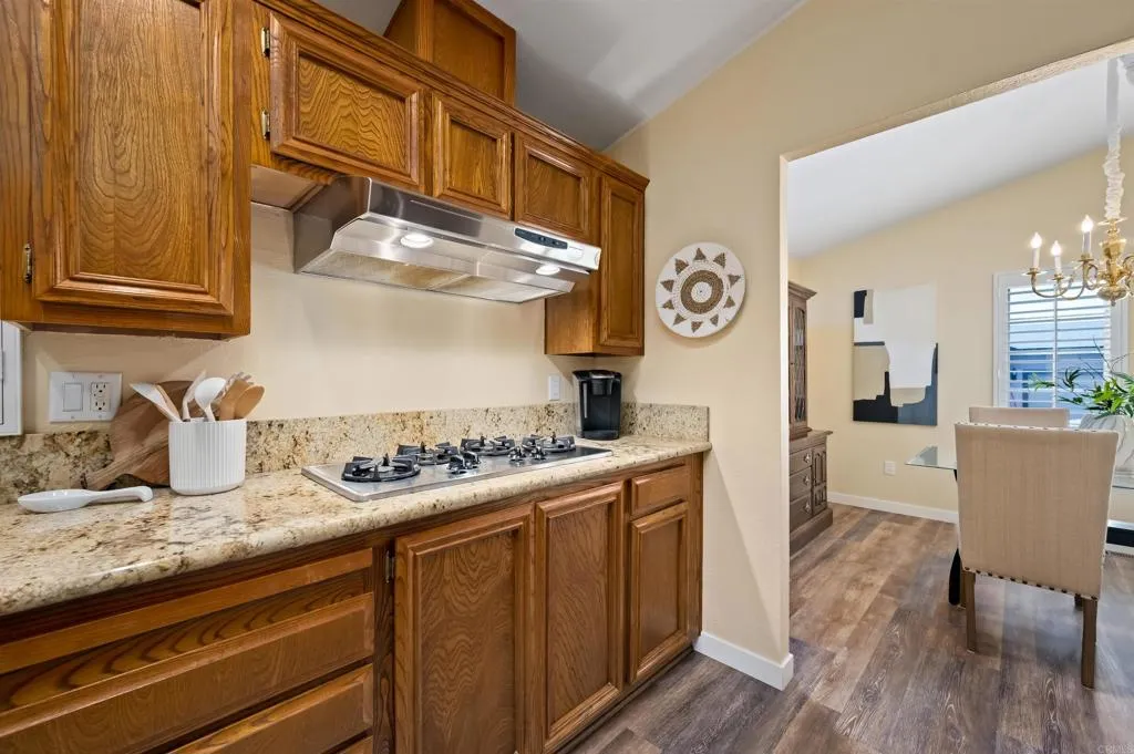 https://cdn.realtyfeed.com/cdn/127/306691663/6ba4f425e4f7ab6dd8c253ee7171099b.webp