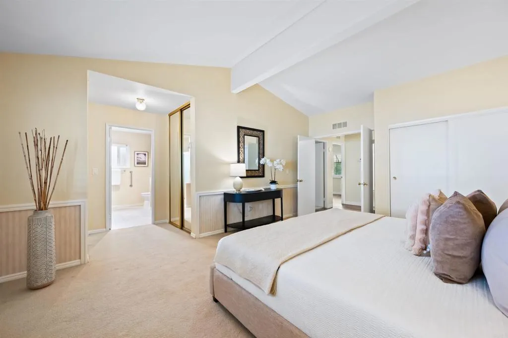 https://cdn.realtyfeed.com/cdn/127/306691663/baca4bd3a159fb5a1516c4792b44f121.webp