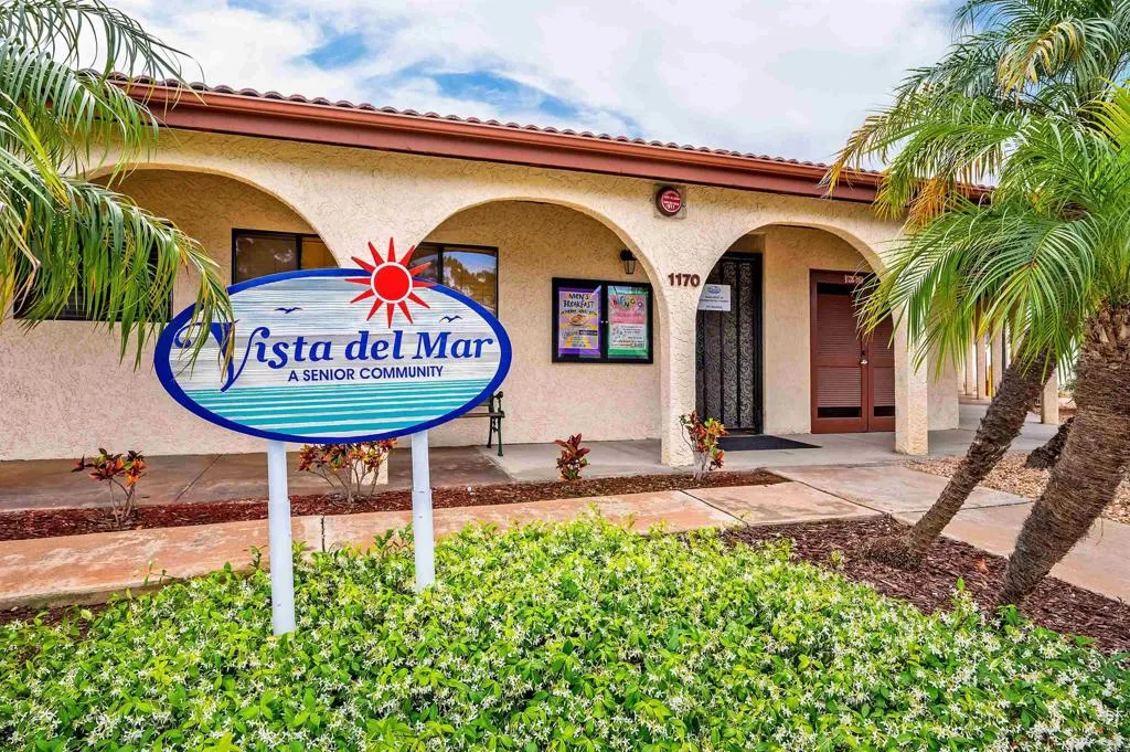 https://cdn.realtyfeed.com/cdn/127/306691663/ca61e447bb5ef68feef5952d089ccd78.webp
