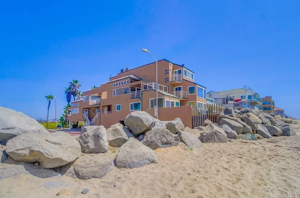 https://cdn.realtyfeed.com/cdn/127/306691688/4a3abcb8a87d762de1969e0451f724f3.webp