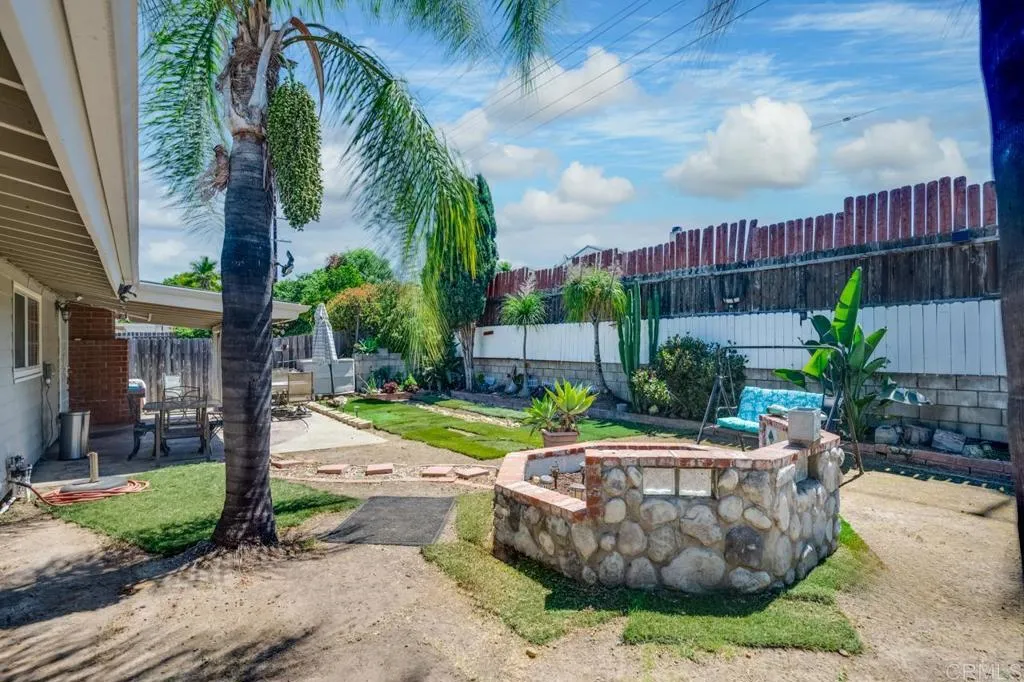 https://cdn.realtyfeed.com/cdn/127/306691714/de176b65ba76486e7673be57820d3ec7.webp
