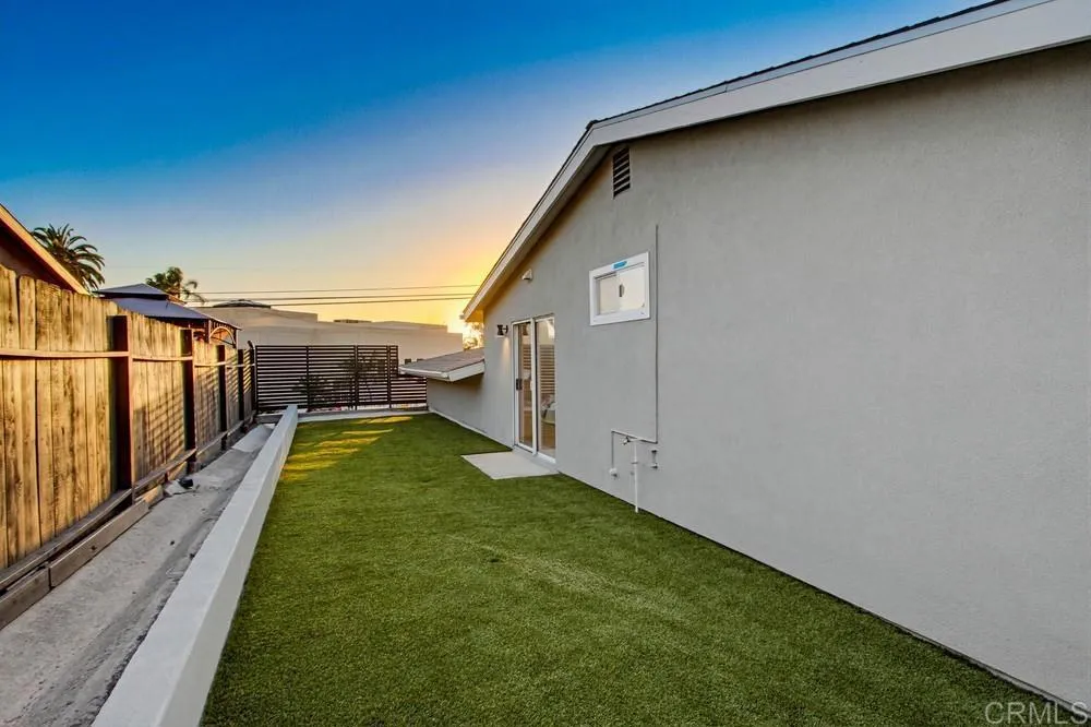 3880 Adams Street, Carlsbad, CA, 92008
