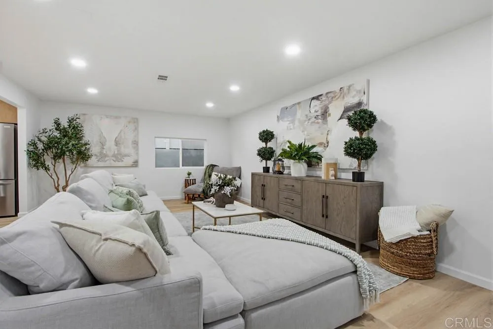 3880 Adams Street, Carlsbad, CA, 92008