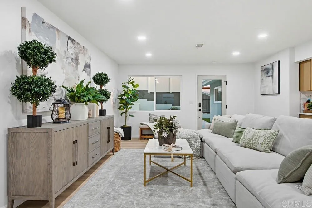 3880 Adams Street, Carlsbad, CA, 92008