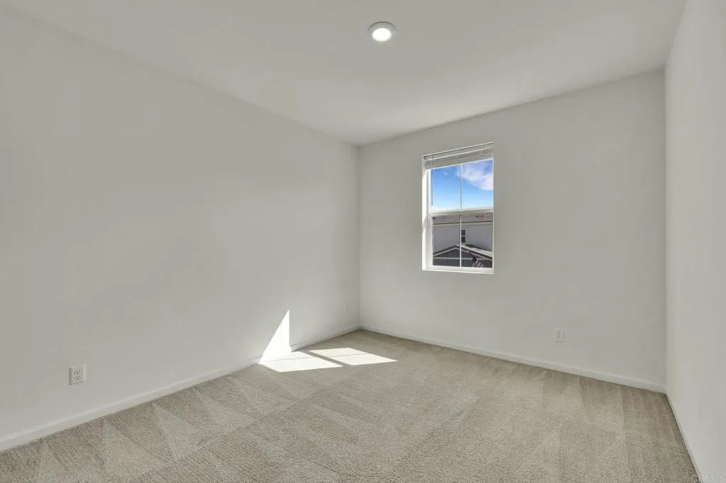 https://cdn.realtyfeed.com/cdn/127/306691782/dd11511bf21411bd6d199d070b09f664.webp