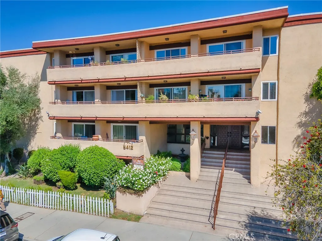Encino, CA 91316