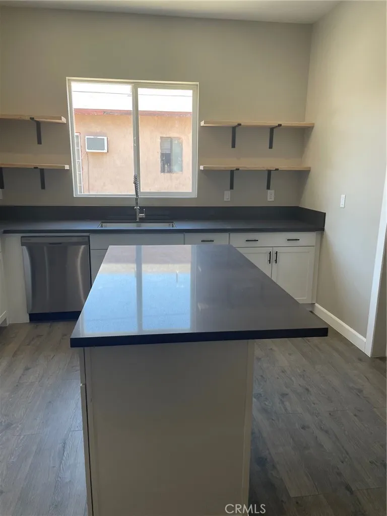1183 W 24th Street, Los Angeles, CA 90007 - Photo 3 of 5, Los Angeles, CA