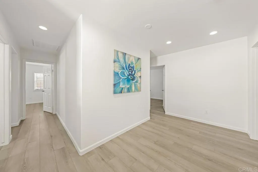 https://cdn.realtyfeed.com/cdn/127/306691864/0c3bf9ba371fb2f22cc385c8c917981c.webp
