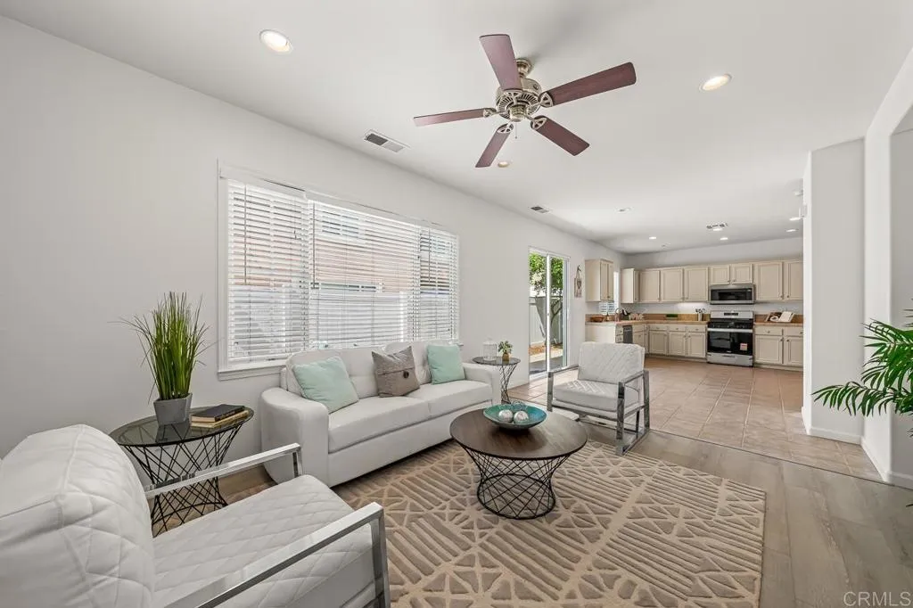 https://cdn.realtyfeed.com/cdn/127/306691864/c7be233b3f0391091500f271180446ab.webp