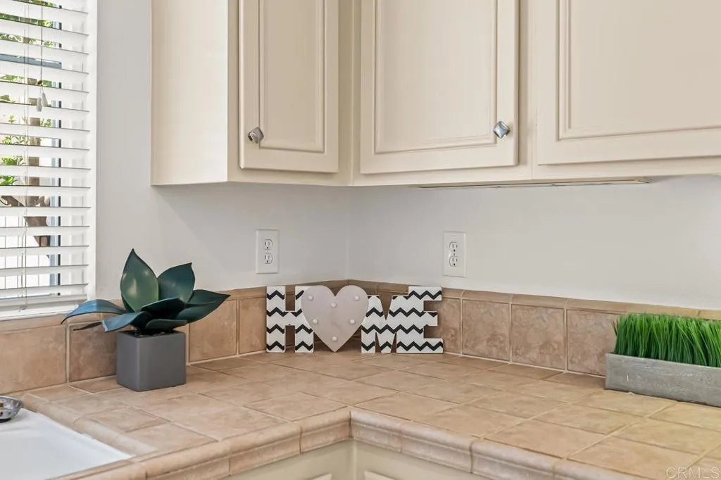 https://cdn.realtyfeed.com/cdn/127/306691864/d7af97e621aa753d30a5546d51d99807.webp