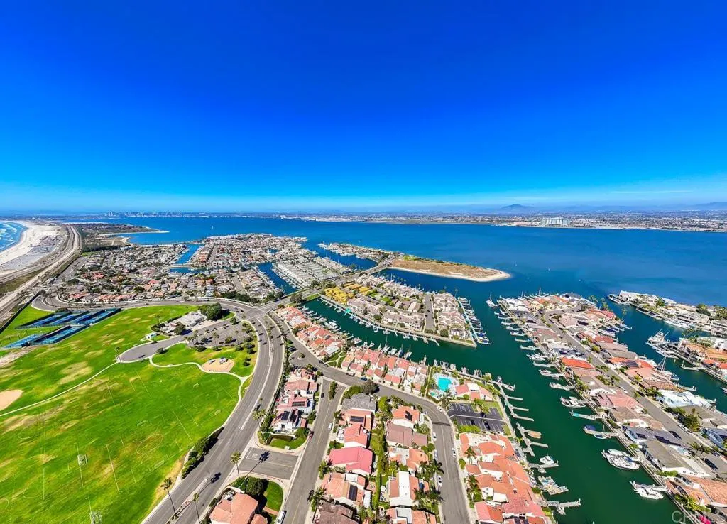 https://cdn.realtyfeed.com/cdn/127/306691880/8d1133570e9616adbce5f485f46342bf.webp