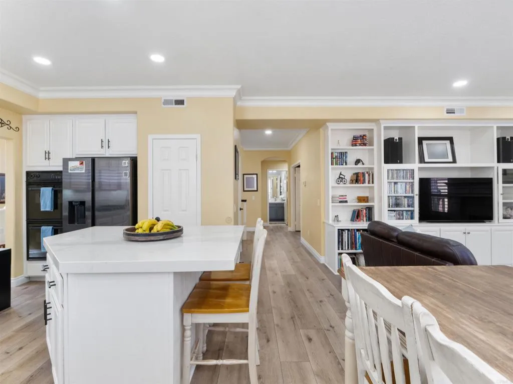 https://cdn.realtyfeed.com/cdn/127/306691886/18d97716a0e73ef8d76243e427403257.webp
