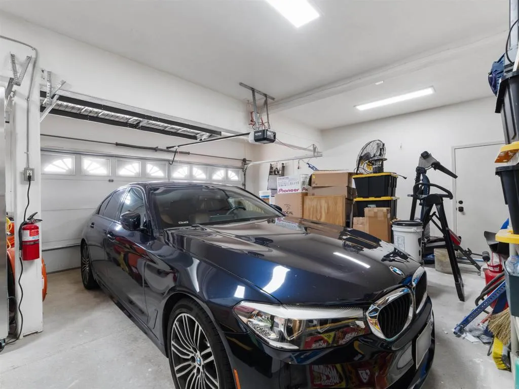 https://cdn.realtyfeed.com/cdn/127/306691886/bcf02c561d6b481820856e9a4138c261.webp