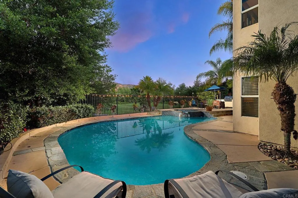 2414 Fallbrook Place, Escondido, CA, 92027