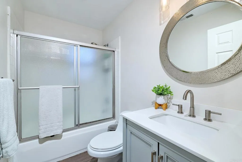 2414 Fallbrook Place, Escondido, CA, 92027