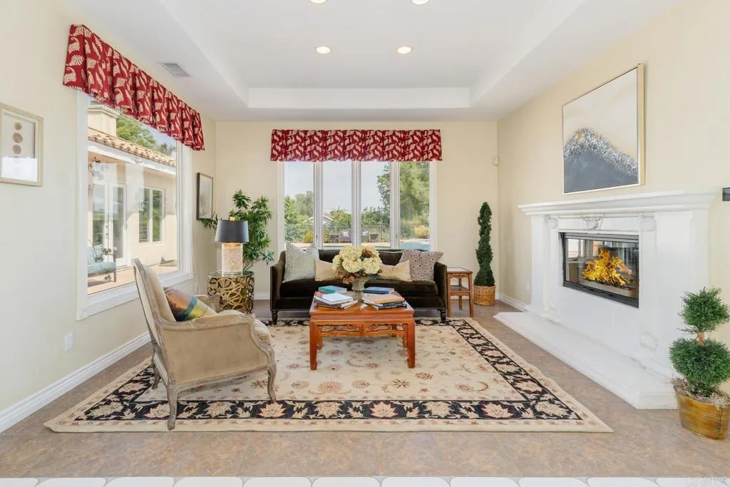 https://cdn.realtyfeed.com/cdn/127/306692079/0f50820eb12b805d1ec57330cfc642a3.webp