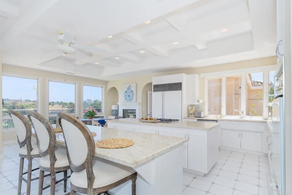 https://cdn.realtyfeed.com/cdn/127/306692079/471582e852e22123d688ea5910acc49a.webp