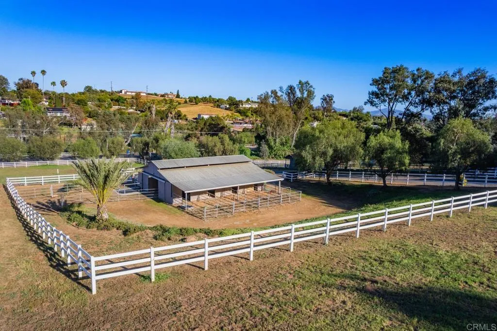 https://cdn.realtyfeed.com/cdn/127/306692079/5a8c946413451bc6d0c0e6952dbf4ac7.webp