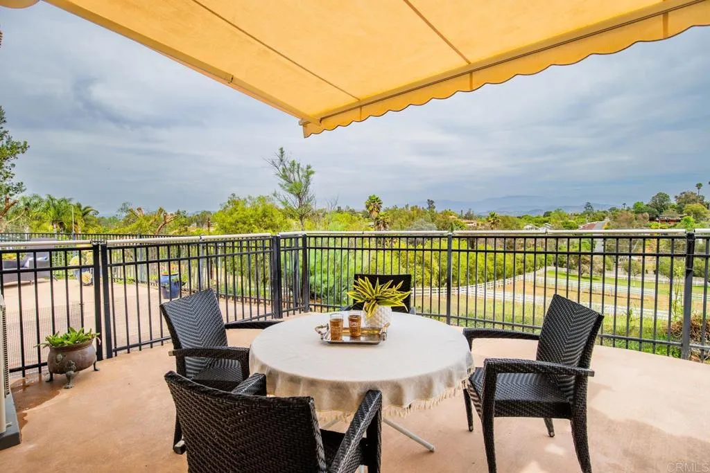 https://cdn.realtyfeed.com/cdn/127/306692079/64cea4c917a85cea0992b6c1bbe976f7.webp