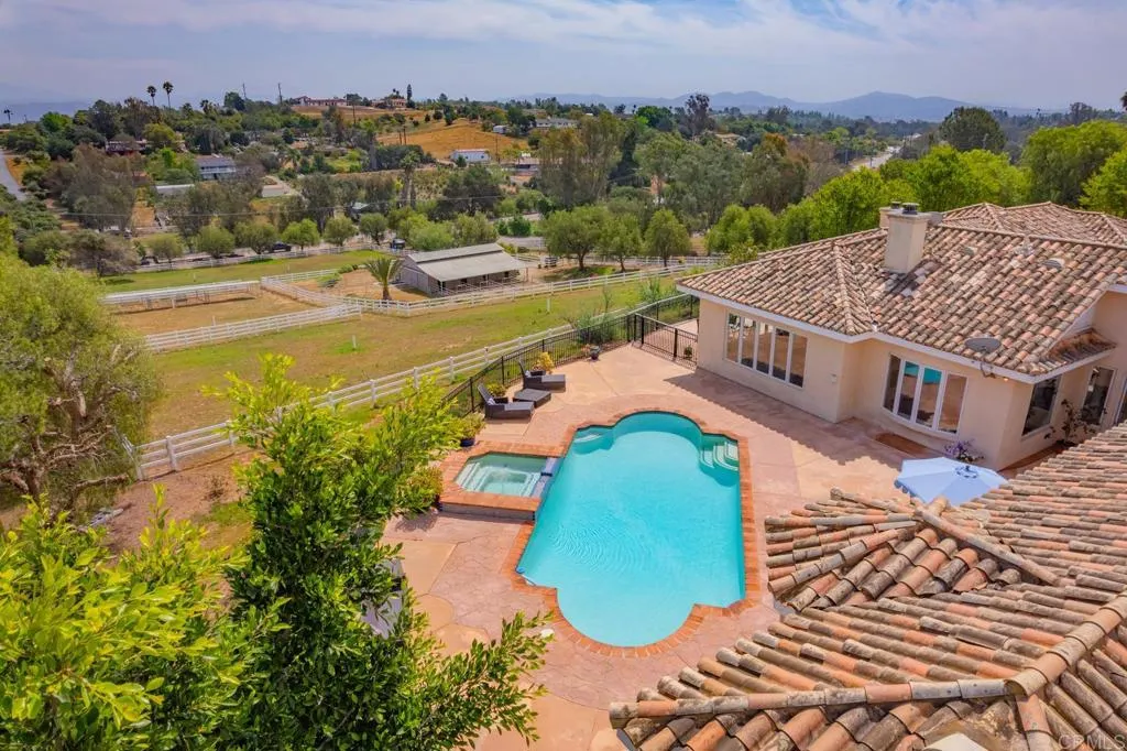 https://cdn.realtyfeed.com/cdn/127/306692079/7af9eaa7c9c6a9d00f04e59e89f1da06.webp