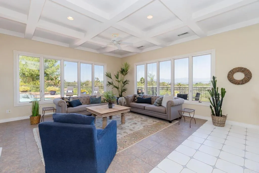 https://cdn.realtyfeed.com/cdn/127/306692079/aeb48c60455cc5799dfeae1ef4bdb736.webp