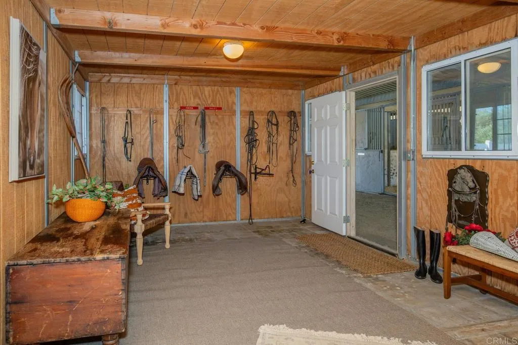 https://cdn.realtyfeed.com/cdn/127/306692079/b98bb8525268c1137934df20dccb4a35.webp