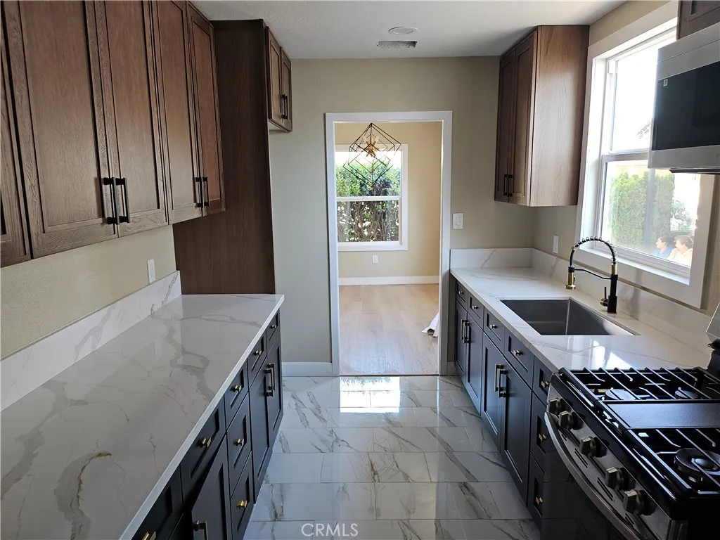 1313 California Ave, Compton, CA, 90221