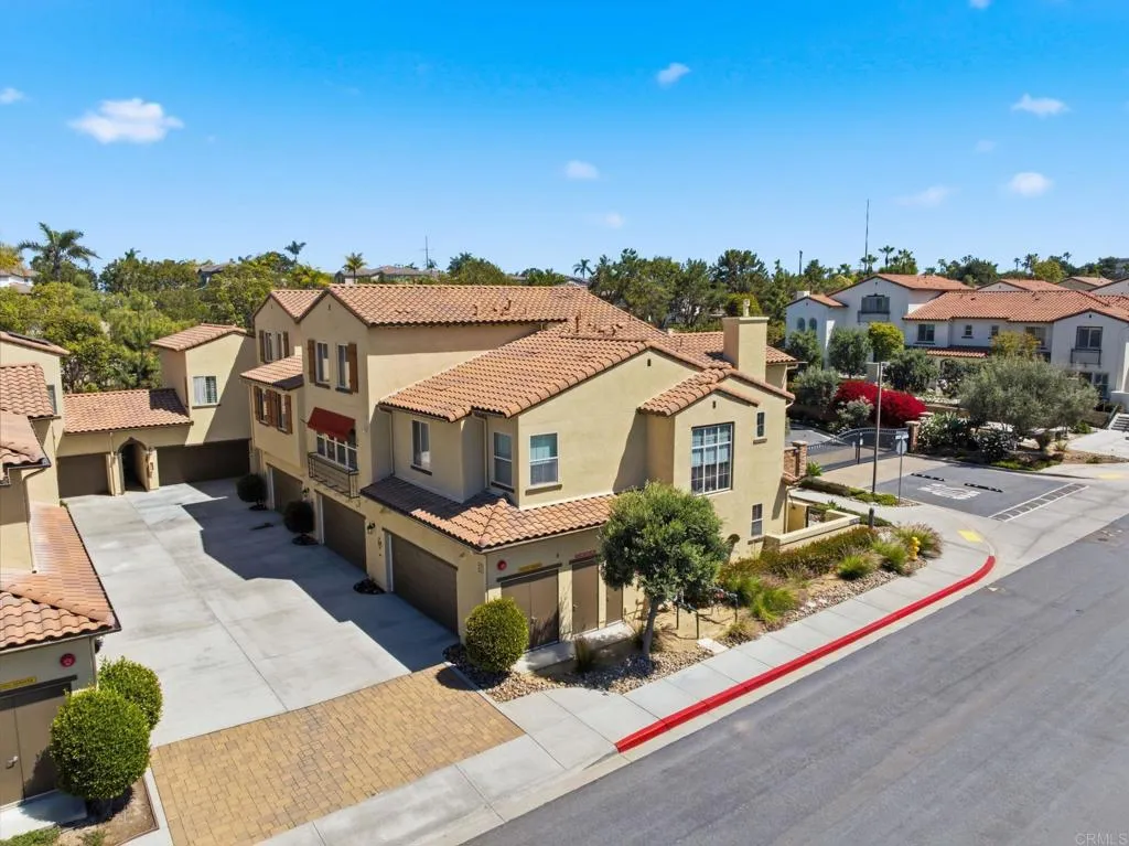 https://cdn.realtyfeed.com/cdn/127/306692215/0ef560285a20fd2be9eae205244bb689.webp