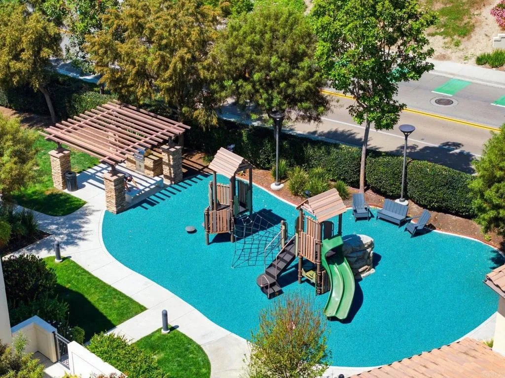 https://cdn.realtyfeed.com/cdn/127/306692215/871acbccfff7bc64c84e0e0e9497c5b7.webp