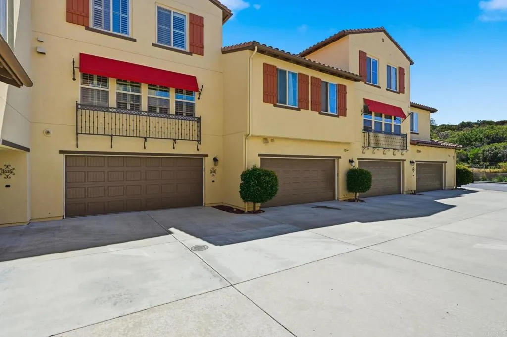 https://cdn.realtyfeed.com/cdn/127/306692215/cdf6e77a75403ff9f4e99e0e6a37c853.webp