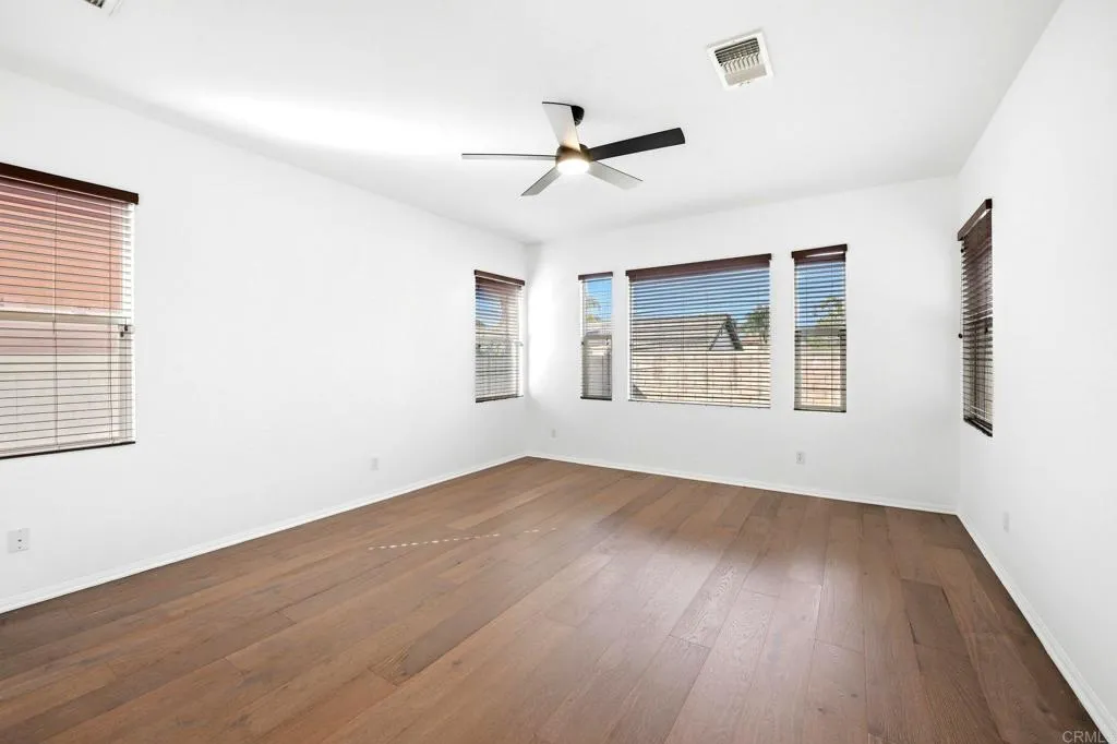 https://cdn.realtyfeed.com/cdn/127/306692226/11652ed3e822215c678374f96f386c9c.webp