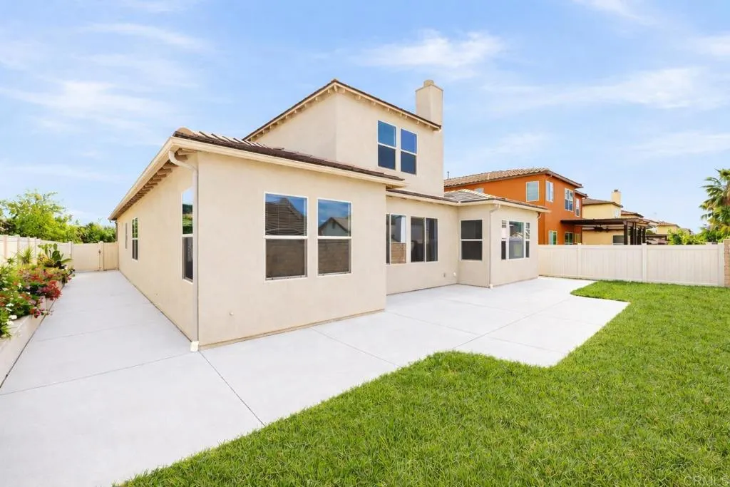 https://cdn.realtyfeed.com/cdn/127/306692226/34721a2a0bcad9ac2b2f3be842b349c8.webp