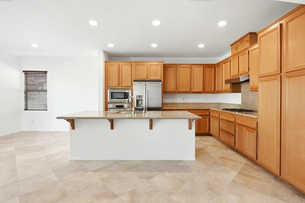 https://cdn.realtyfeed.com/cdn/127/306692226/bd16f60b71f9c7cdbfa4e44e6cef8c2b.webp