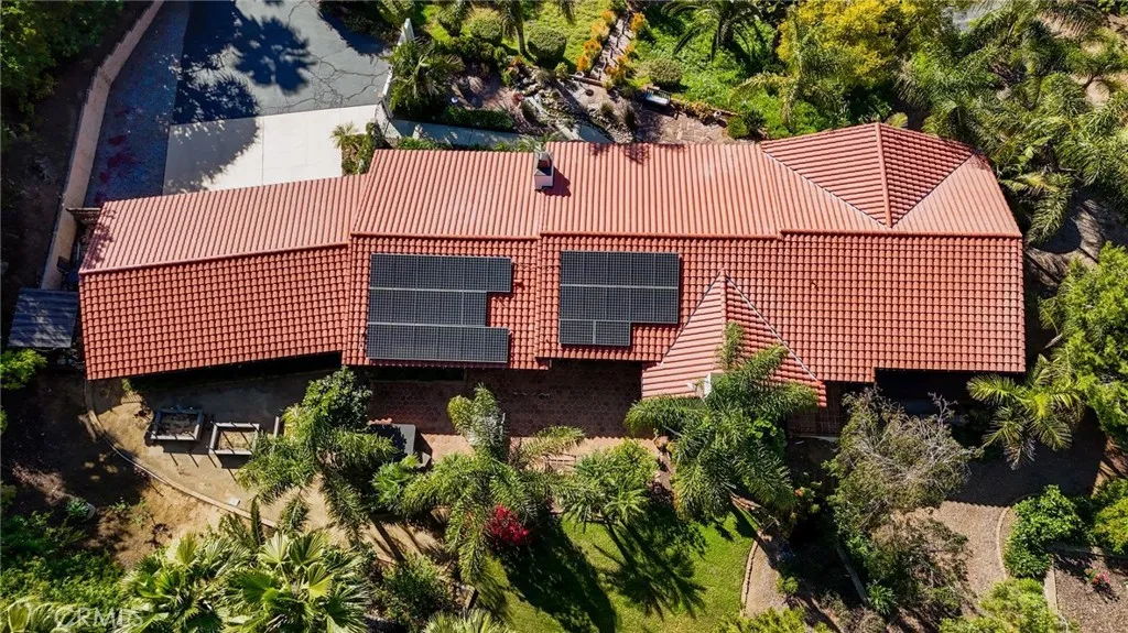 https://cdn.realtyfeed.com/cdn/127/306692243/18659b1141b021c837a1d8a84301d720.webp