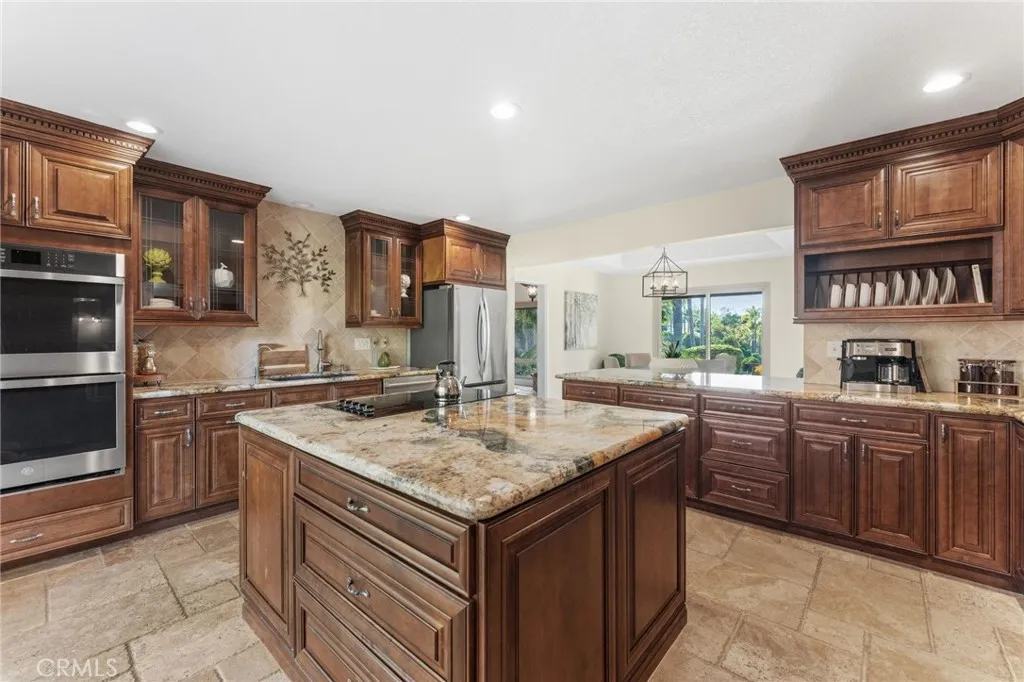 https://cdn.realtyfeed.com/cdn/127/306692243/40acf5358cdb37c74cf12419784bc234.webp