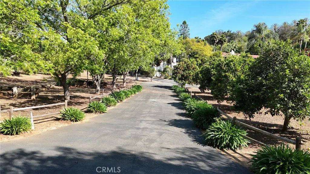https://cdn.realtyfeed.com/cdn/127/306692243/582c671454c067c11c8992ca91893831.webp