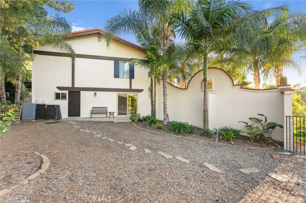 https://cdn.realtyfeed.com/cdn/127/306692243/da3e777cf8ddbbd2342cea3fd66d36df.webp