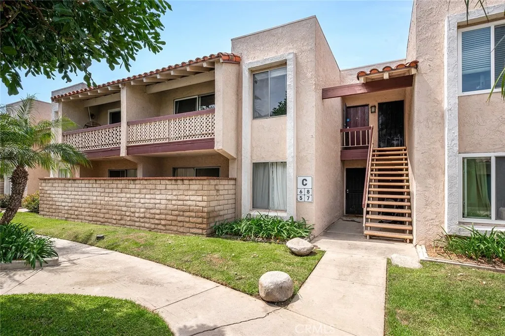 Orange, CA 92868