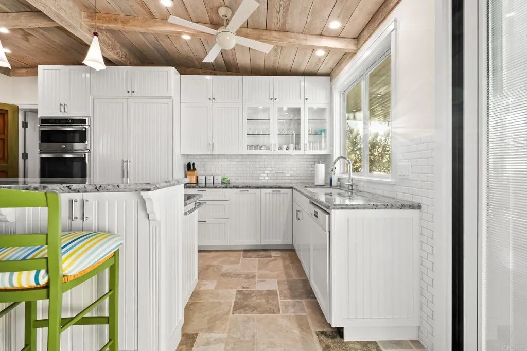 1615 Ocean Front Street, San Diego, CA, 92107