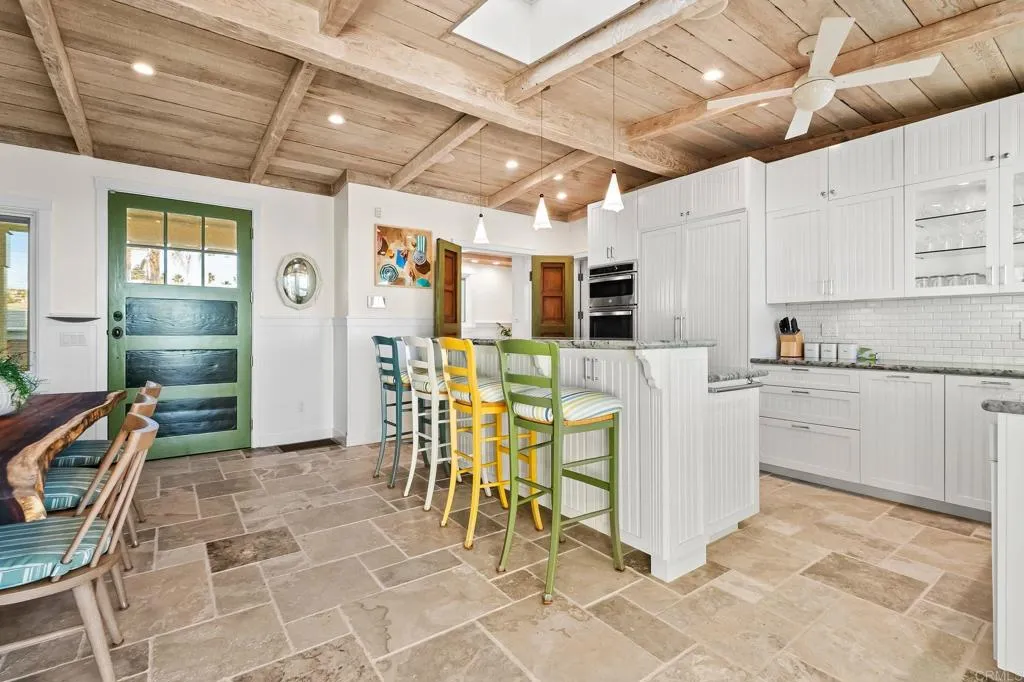 1615 Ocean Front Street, San Diego, CA, 92107