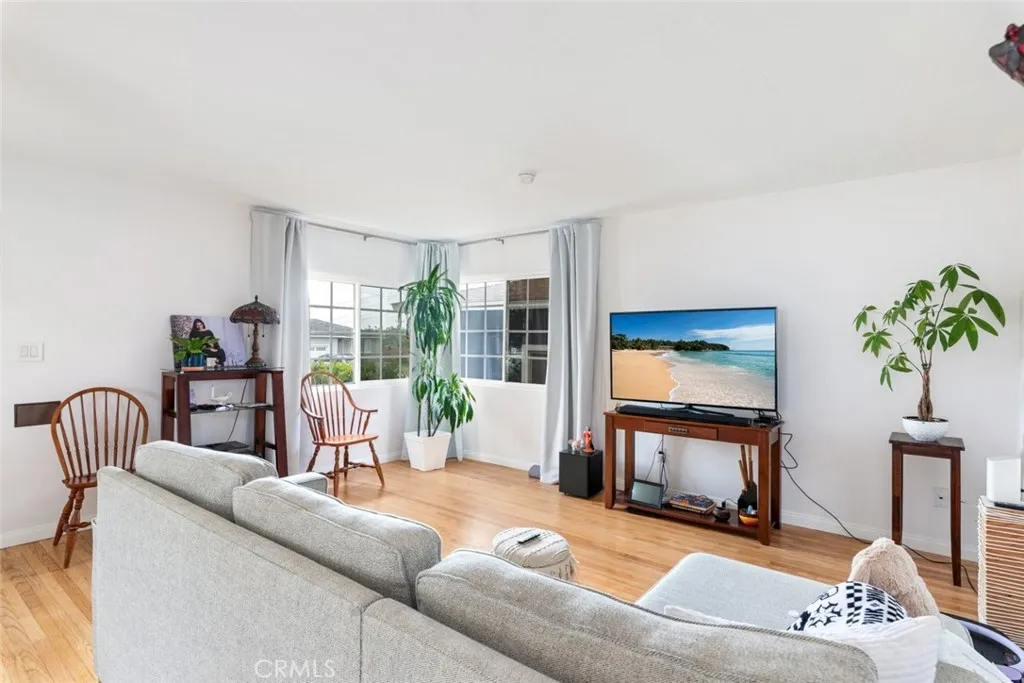 https://cdn.realtyfeed.com/cdn/127/306692371/0b0a5198b9a57e022e15781963e420c3.webp